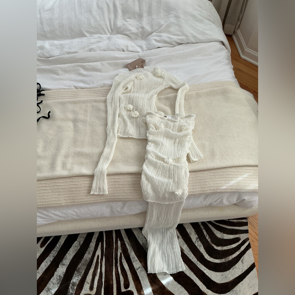 Meshki White Ribbed Knit Set